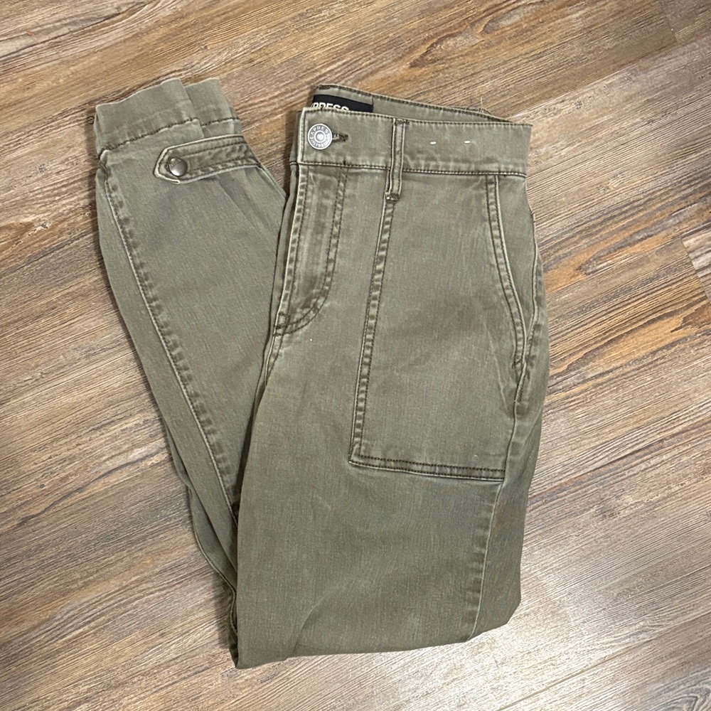 Express Cargo Pants Green